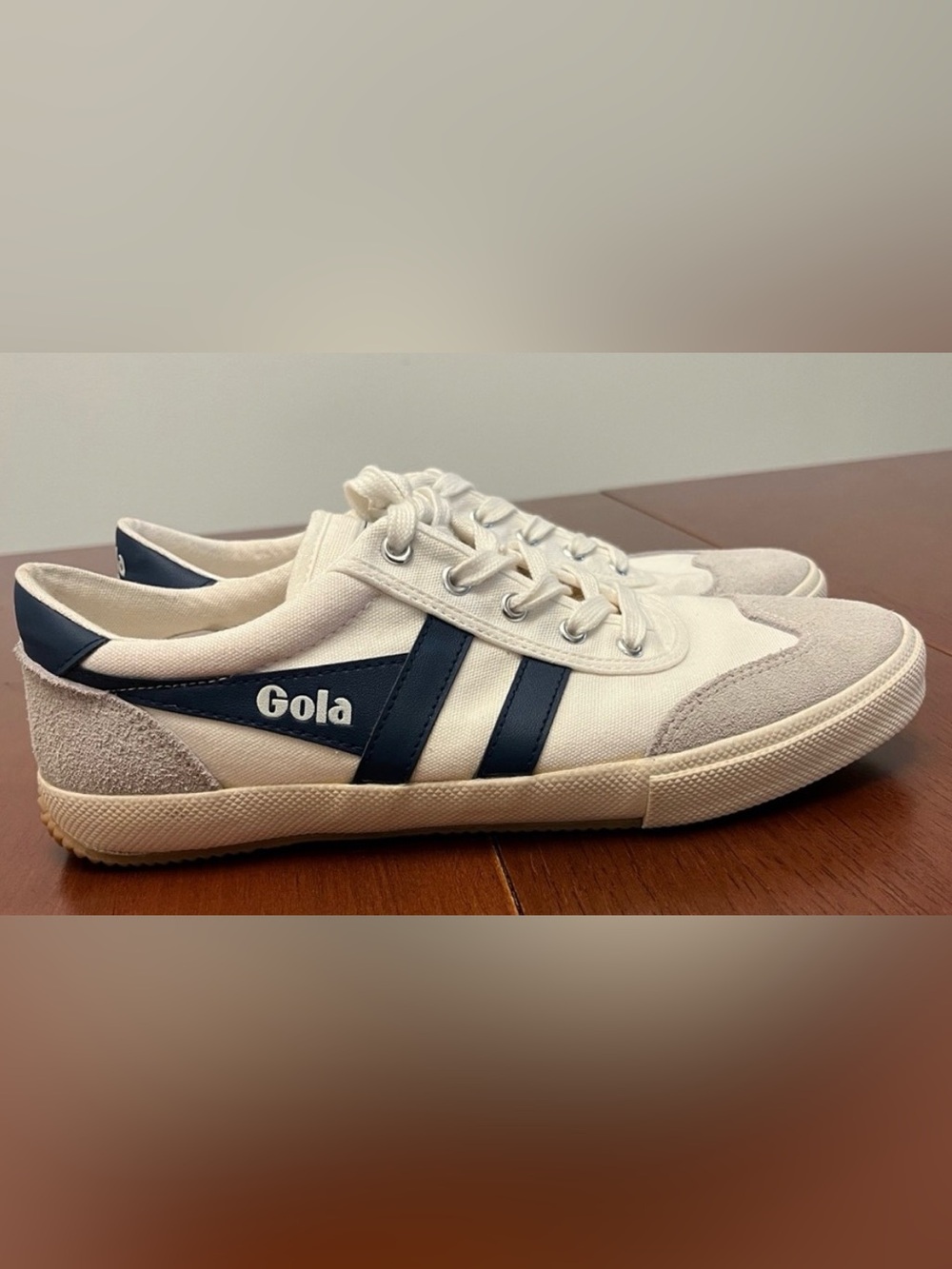 Gola Cream Classics Badminton sneakers Sz 8